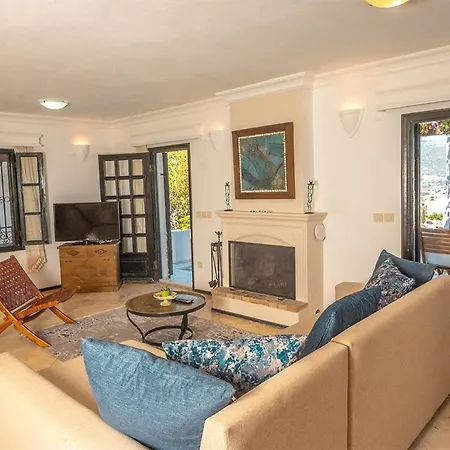 וילה Leila Private Pool בודרום